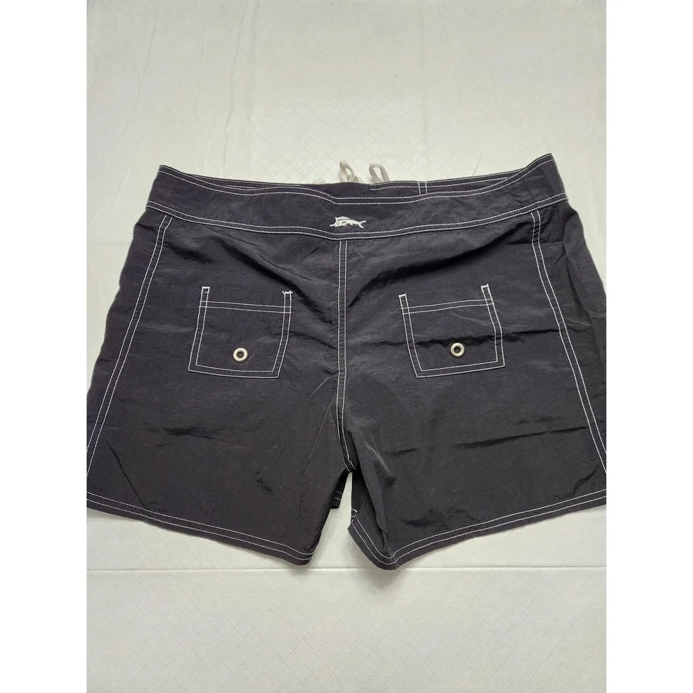 Tommy Bahama Swim Shorts Mens Large Black Solid Nylon Board Shorts TWS25101C